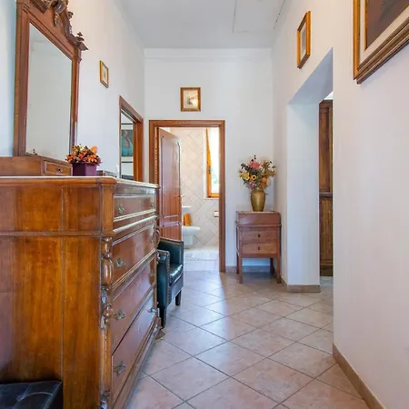 Holiday home Altido Lovely 2-Br House With Private Garden In Siena *
